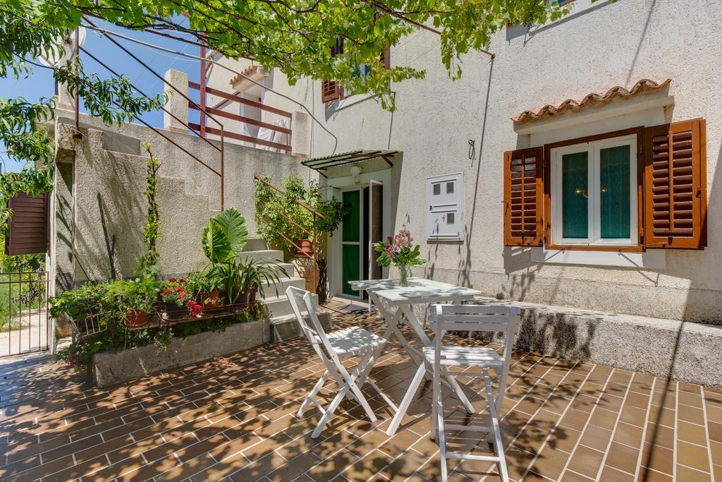 Apartment Carmen Veli Losinj Luaran gambar