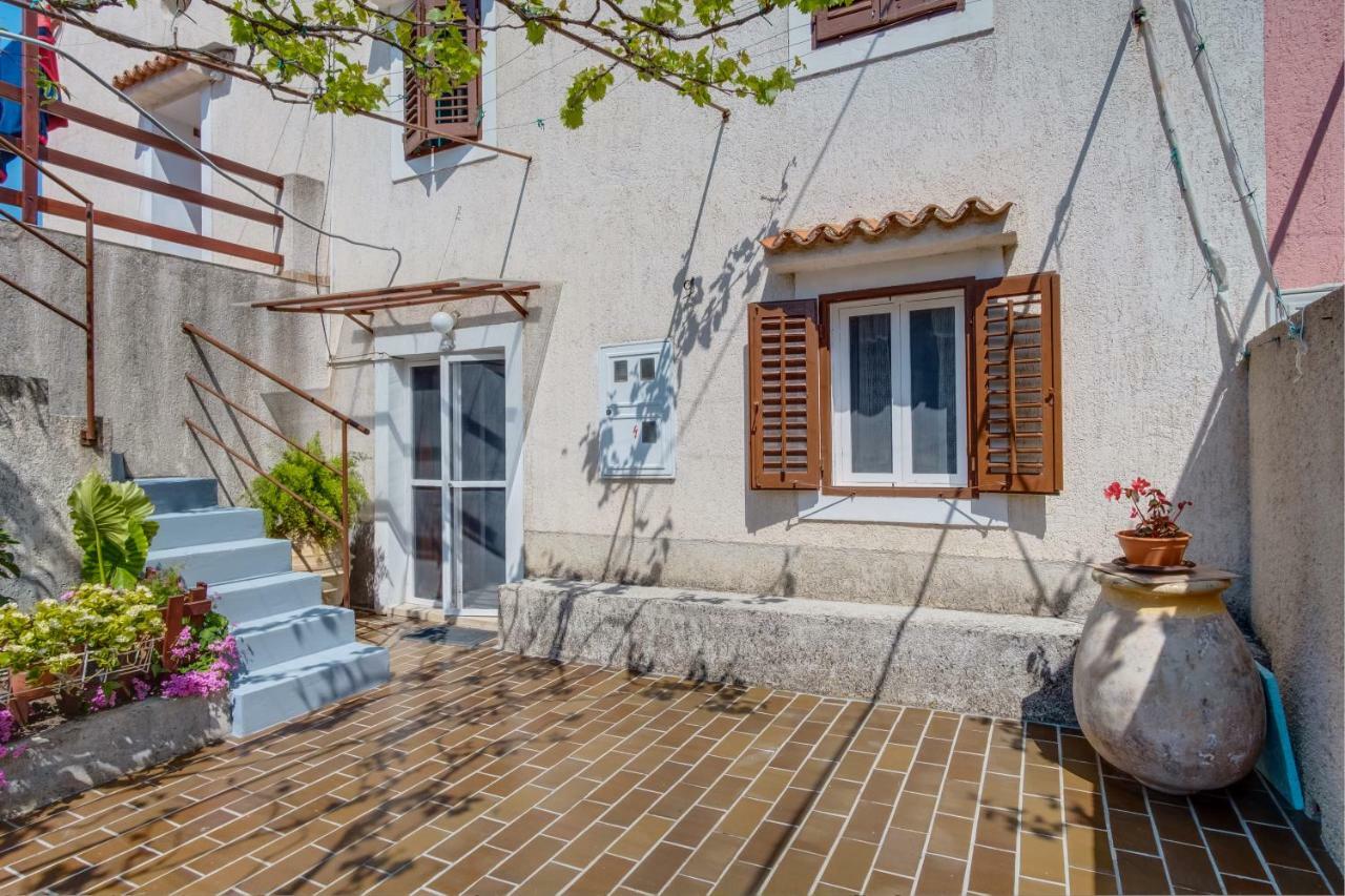 Apartment Carmen Veli Losinj Luaran gambar